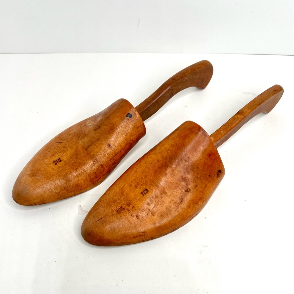 Vintage 1940’s Wooden Shoe Forms Trees Stretchers